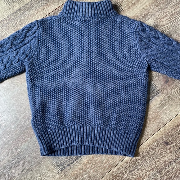 SOLD Baby Gap thick cable knit sweater, 3T - Picture 5 of 8